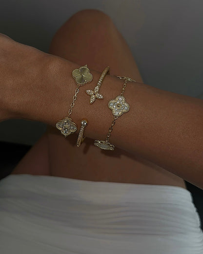 CUFF CRYSTALS BRACELET