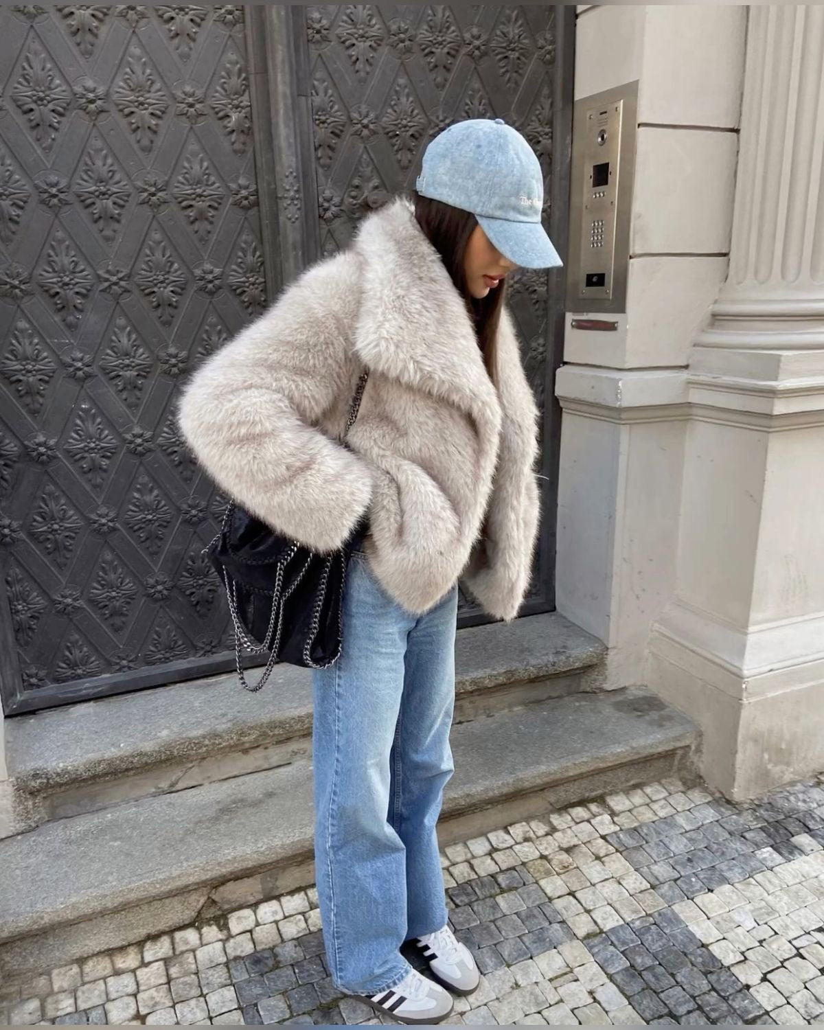 MACY - Fur Coat