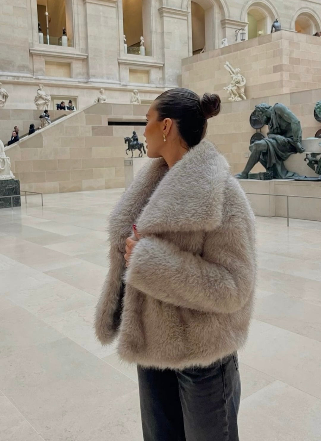 MACY - Fur Coat