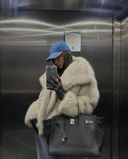 MACY - Fur Coat